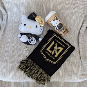 Hello Kitty Los Angeles Football Club Set